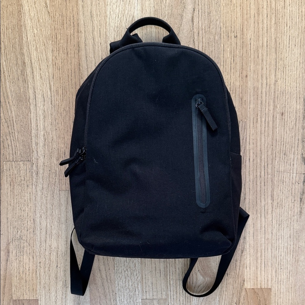 Everlane Tech Backpack